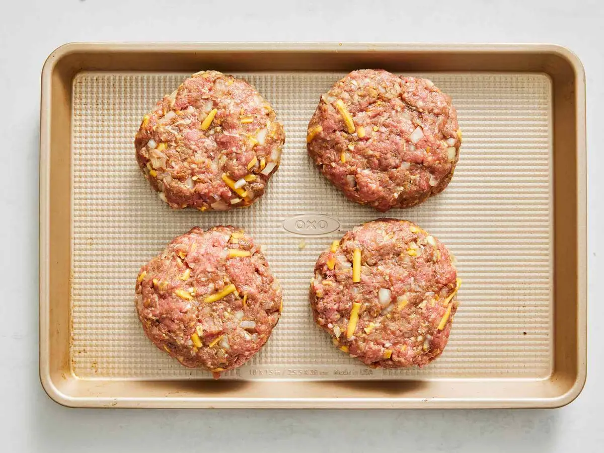 Step 3: Shape the mixture by hand into 4 patties.