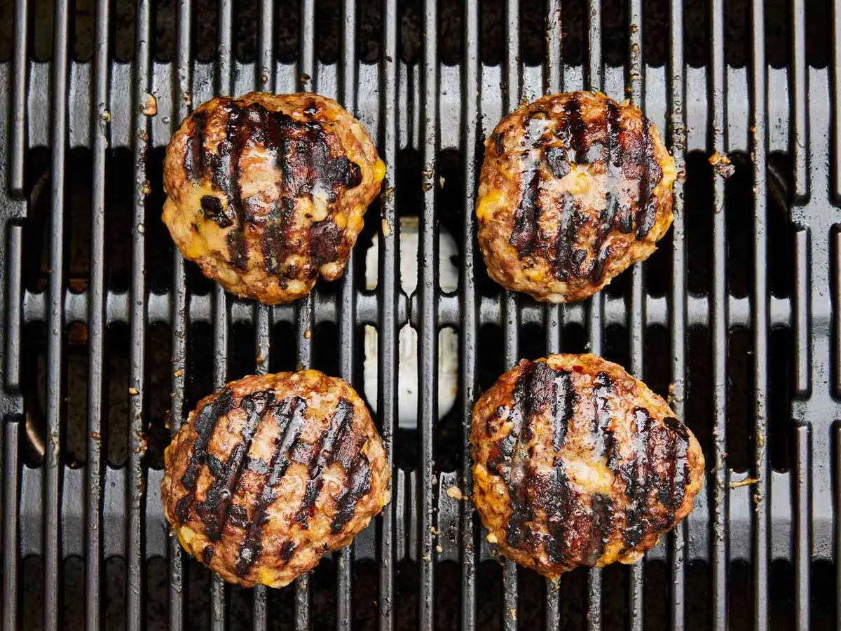 Step 4: Grill for about 4 to 5 minutes per