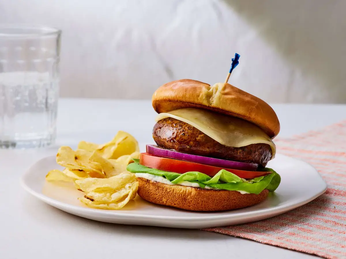 Step 9: Serve in buns with lettuce, tomato and red