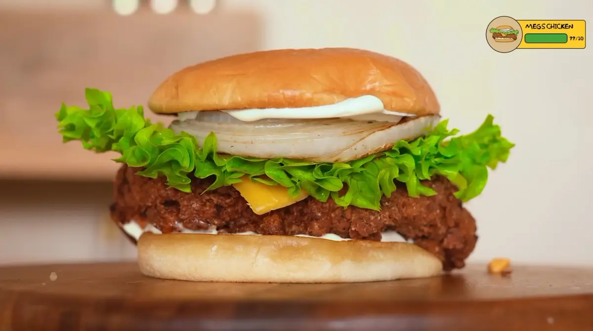 Meg’s Fuddruckers Chicken Sandwich